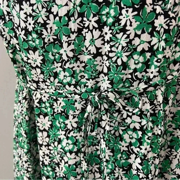 Ever New Melbourne Ditsy Floral Midi Dress size US 10 - Picture 13 of 13